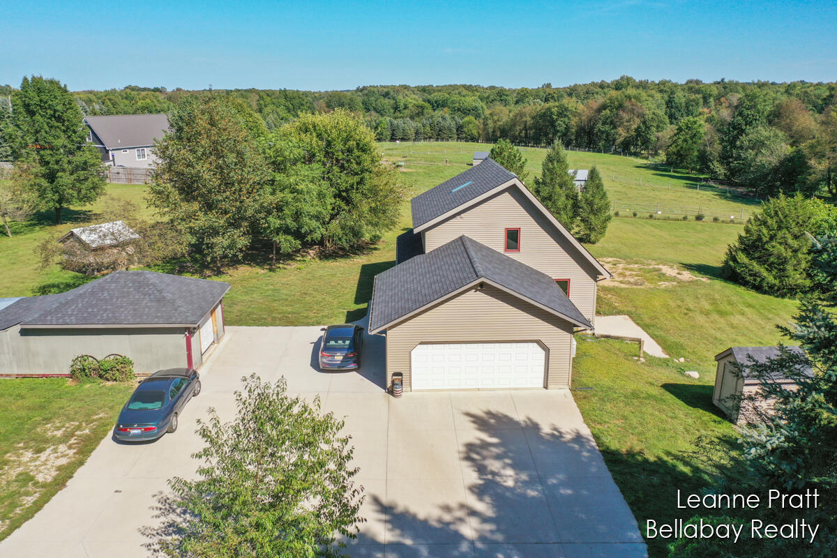 4194 Farrel Road Hastings, MI 49058 - Photo 2 of 41 IMG_1001