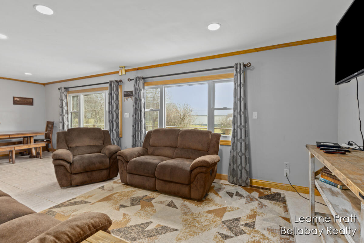 4194 Farrel Road Hastings, MI 49058 - Photo 21 of 41 IMG_1004