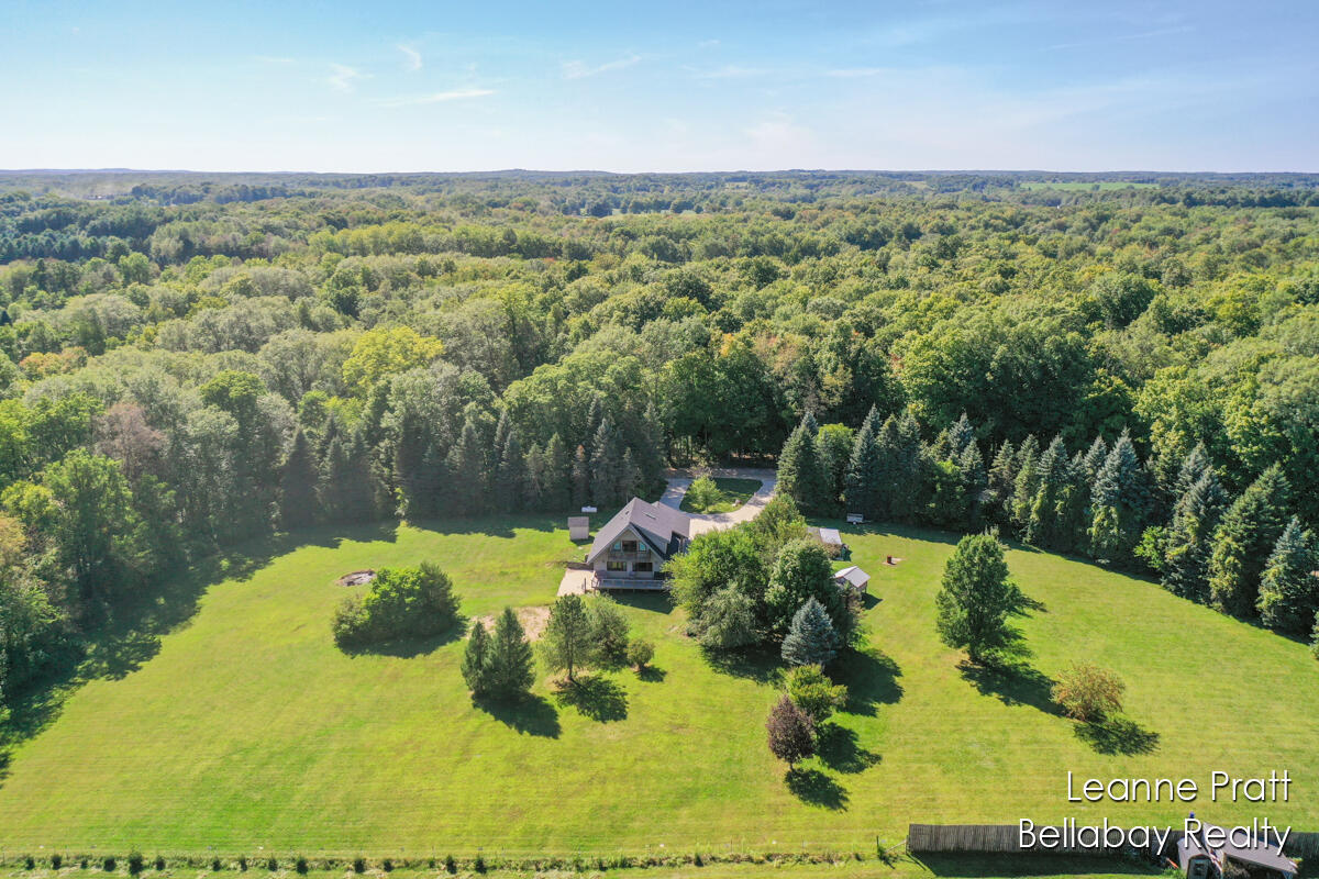 4194 Farrel Road Hastings, MI 49058 - Photo 7 of 41 IMG_1006