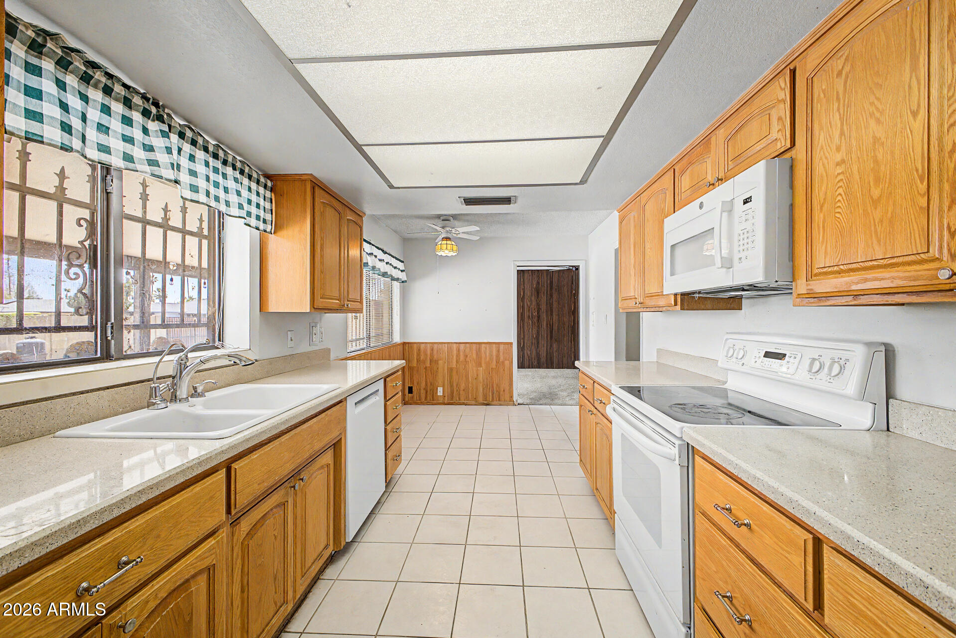 2403 East Del Rio Drive Tempe, AZ 85282 - Photo 24 of 57