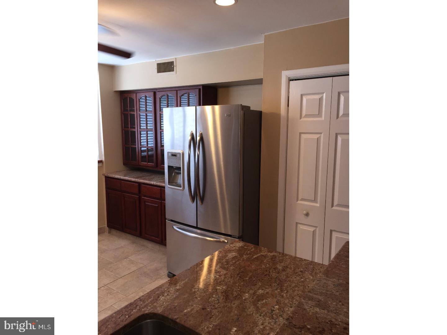 12018 Millbrook Road Philadelphia, PA 19154 - Photo 3 of 22 Kitchen