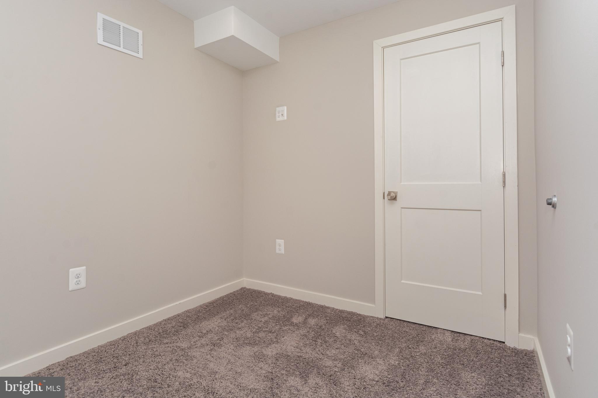 2654 Boone Street Baltimore, MD 21218 - Photo 20 of 30