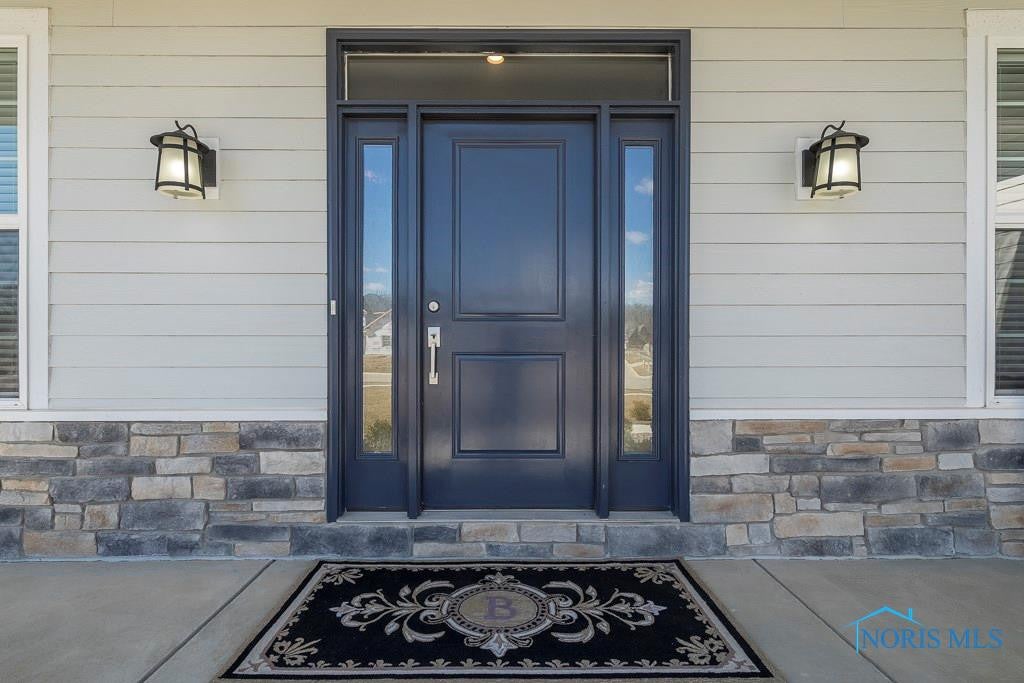 26041 Seminary Road Perrysburg, OH 43551 - Photo 2 of 30 Gallery Image 2
