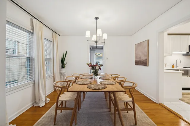 $599,000 | 6319 North Le Mai Avenue, Chicago, IL 60646