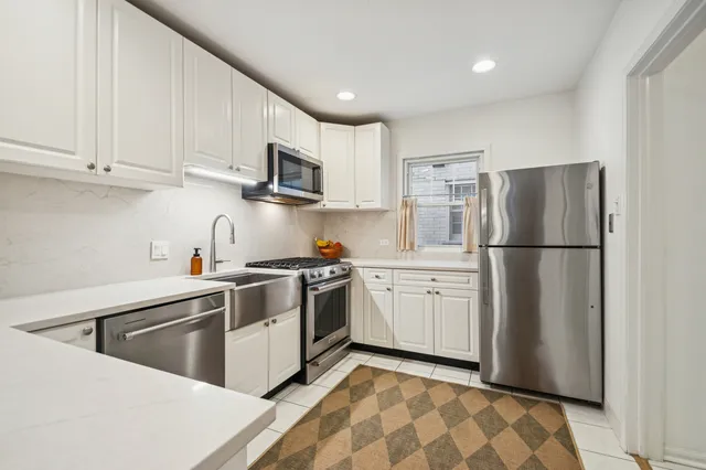 $599,000 | 6319 North Le Mai Avenue, Chicago, IL 60646