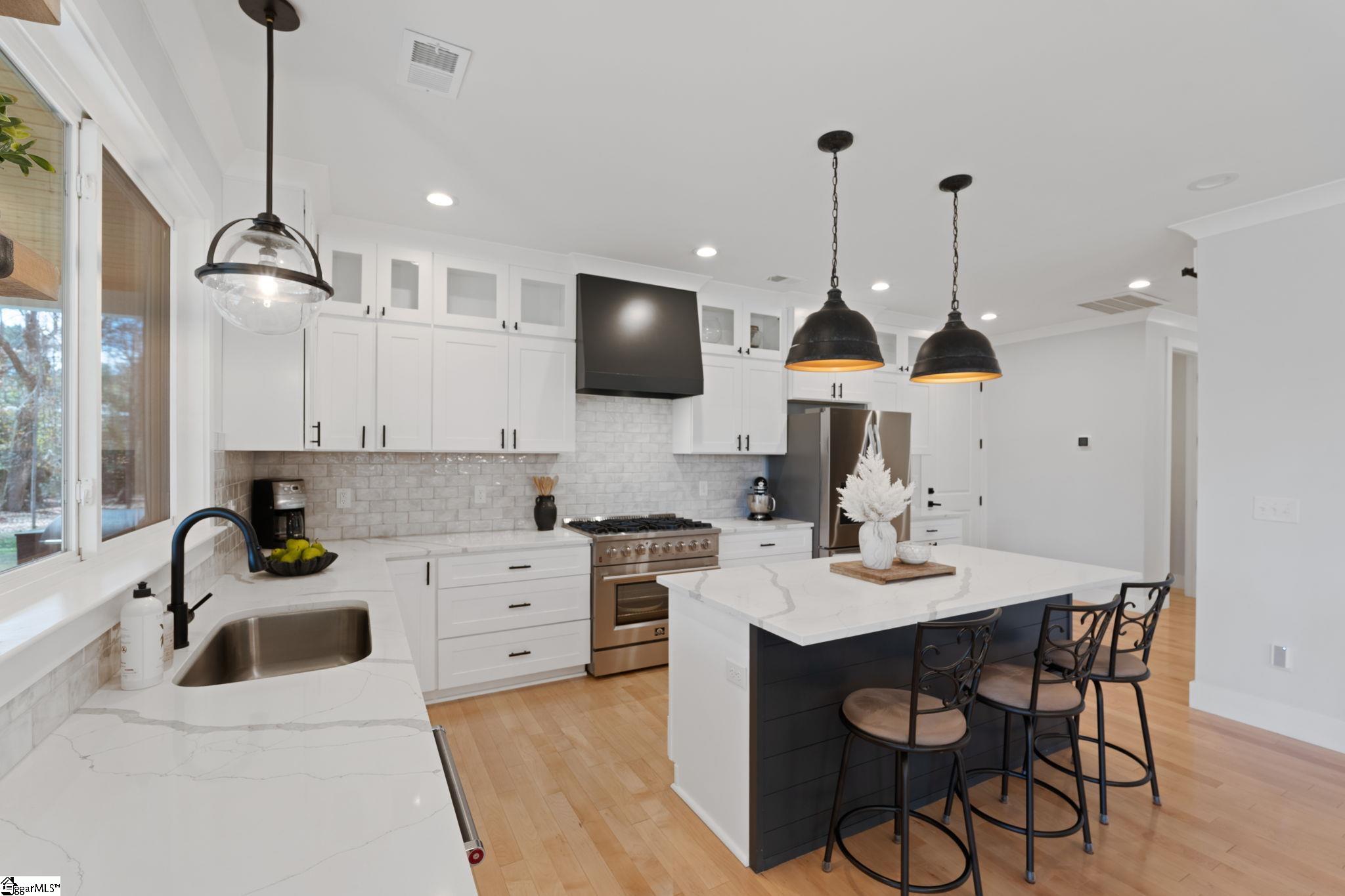 1502 A Groce Meadow Road Taylors, SC 29687 - Photo 14 of 39