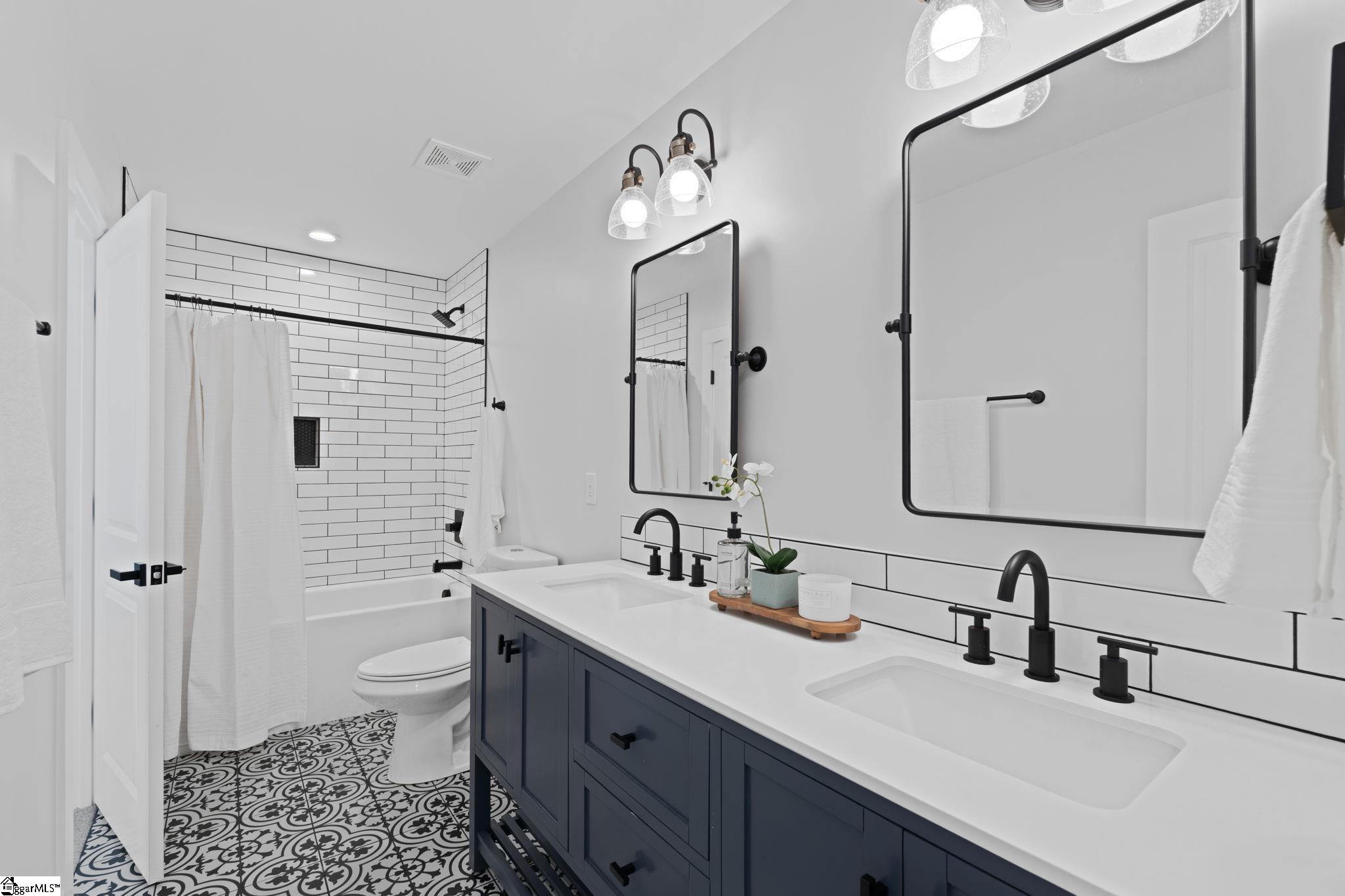 1502 A Groce Meadow Road Taylors, SC 29687 - Photo 25 of 39