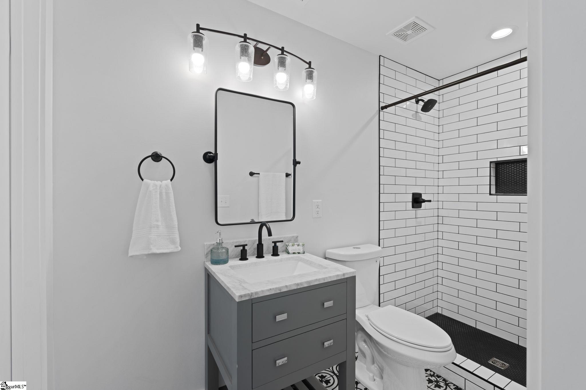 1502 A Groce Meadow Road Taylors, SC 29687 - Photo 28 of 39