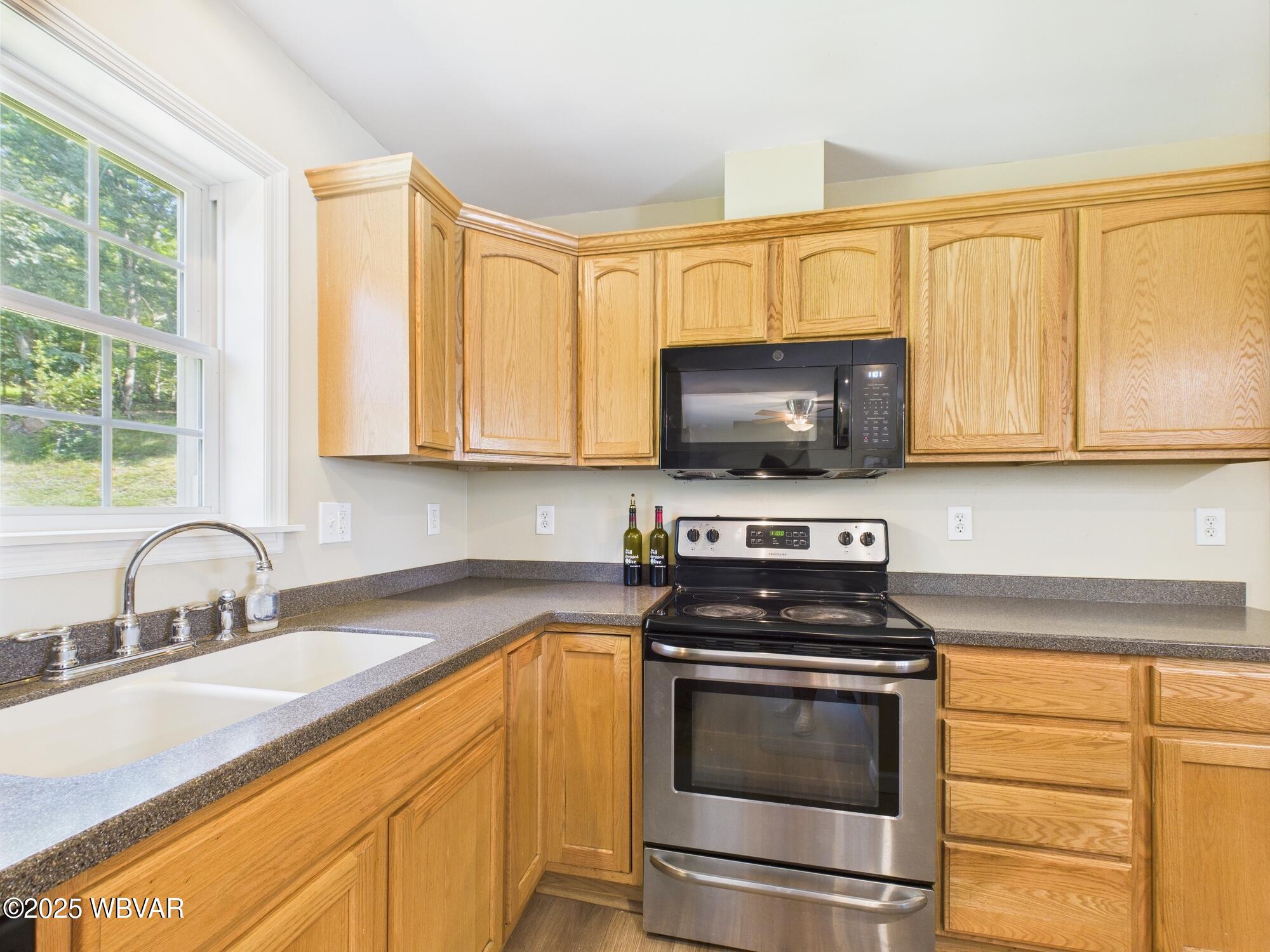 1860 Northway Rd Extension Williamsport, PA 17701 - Photo 10 of 49 CAM03951G0-PR0032-STILL018