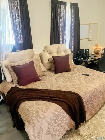 $3,400 | 233 Valley Street, New Haven, CT 06515