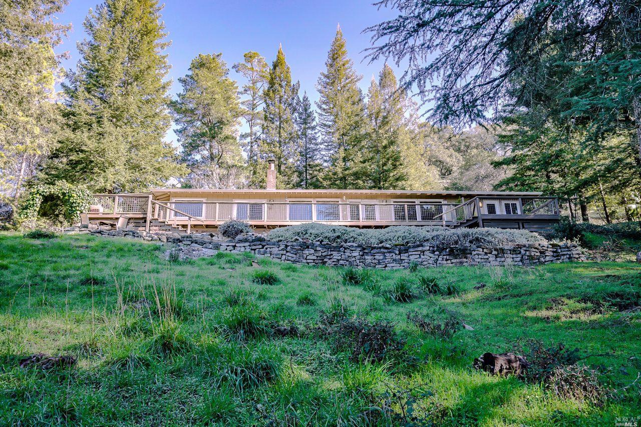 1925 Perth Avenue Santa Rosa, CA 95404 - Photo 1 of 1 a view of a house with backyard and sitting area