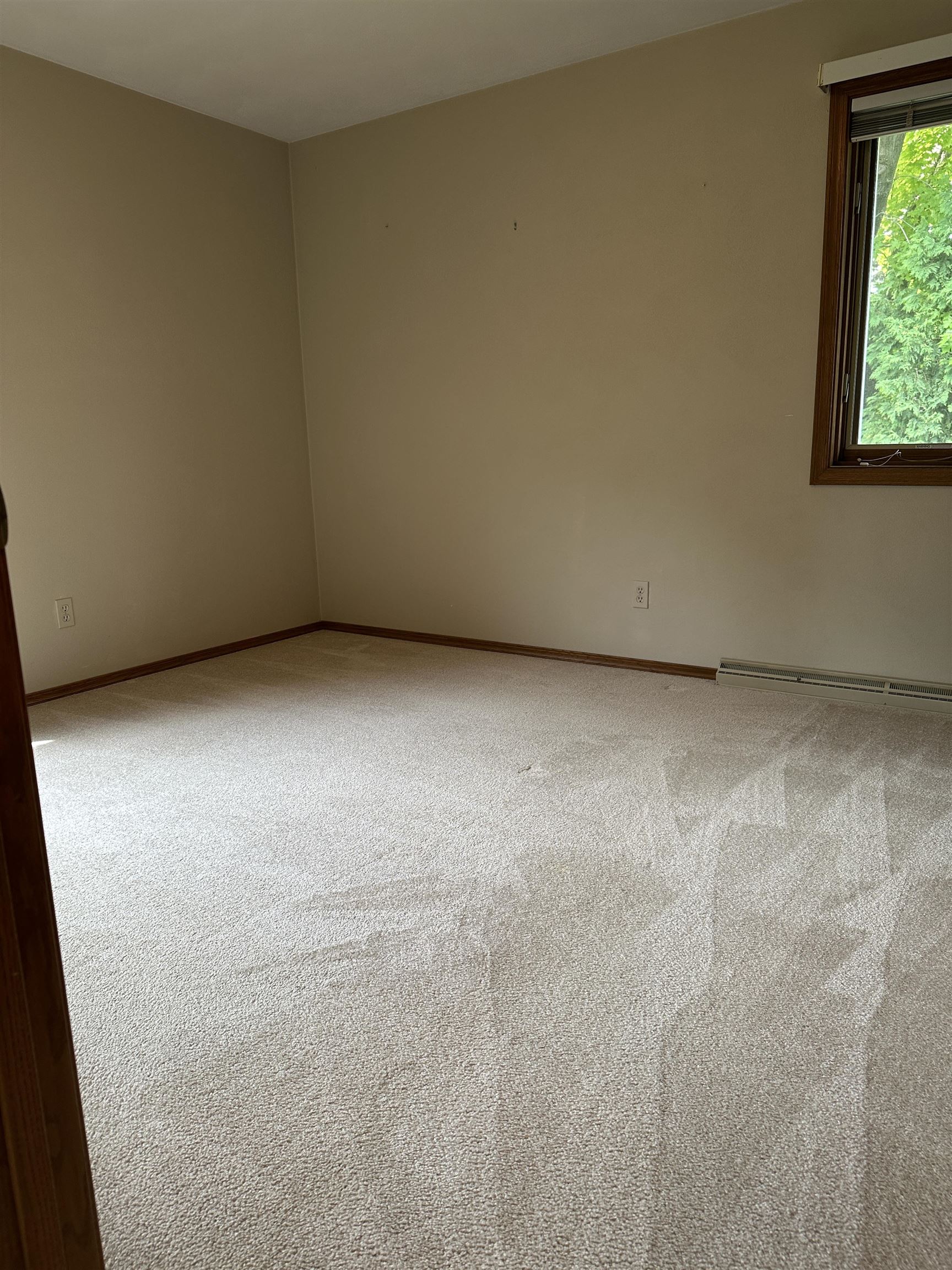 1429 Ridgeway Drive Neenah, WI 54956 - Photo 13 of 25