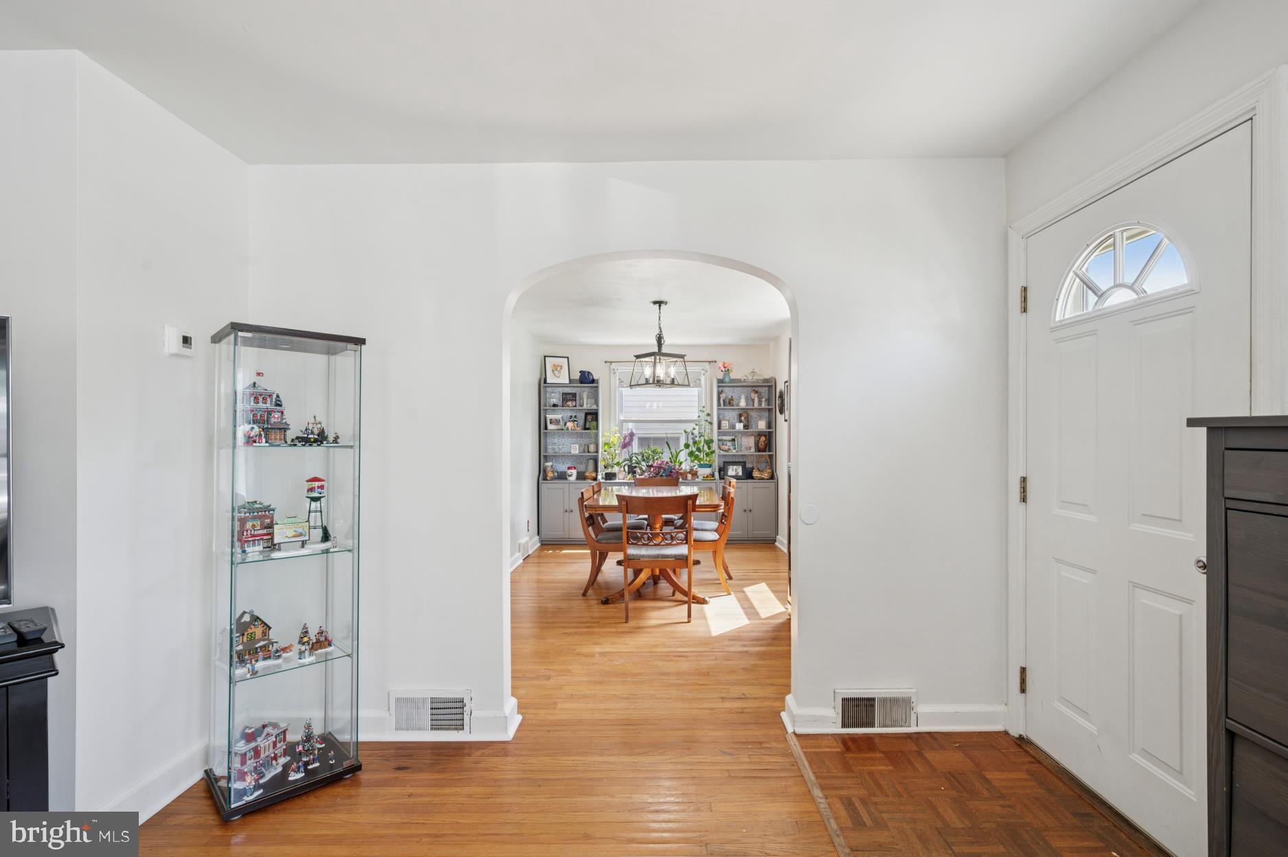 104 Scheivert Avenue Aston, PA 19014 - Photo 5 of 20 a view of a living room