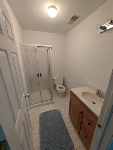 $434,900 | 909 Mayfair Court, Elk Grove Village, IL 60007