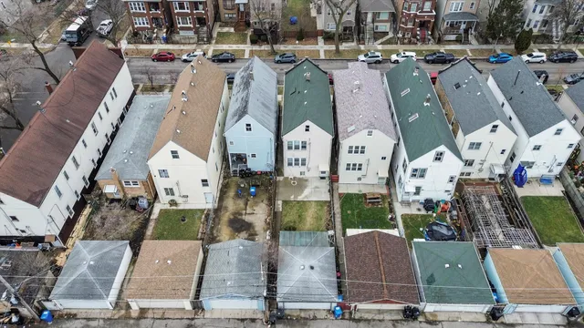 $300,000 | 4549 South Washtenaw Avenue, Chicago, IL 60632