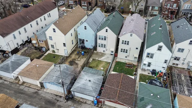 $300,000 | 4549 South Washtenaw Avenue, Chicago, IL 60632