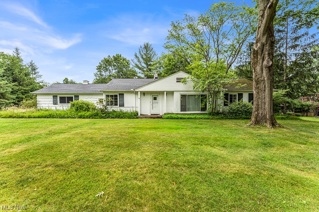 29915 Bolingbrook Road Pepper Pike, OH 44124 - Photo 1 of 35
