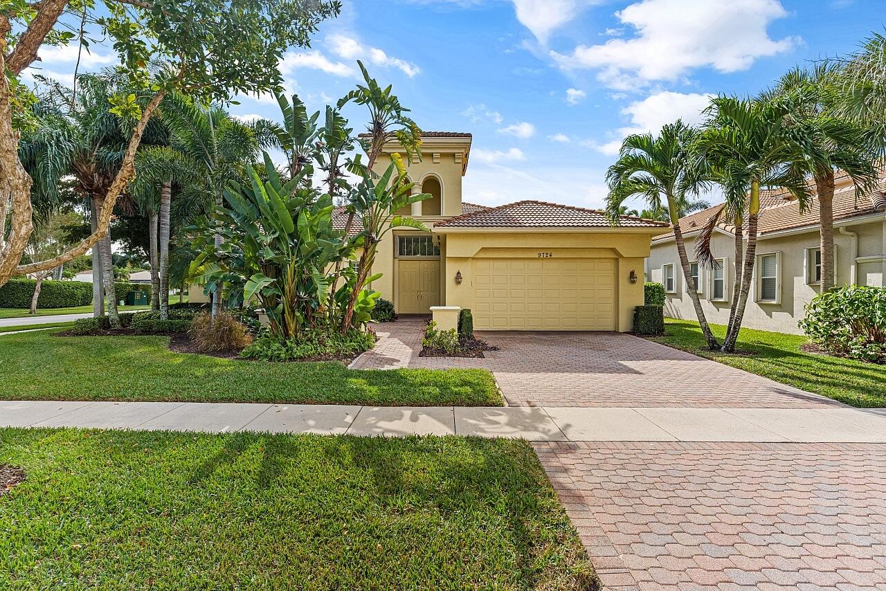 9724 Via Grandezza West Wellington, FL 33411 - Photo 7 of 56 9724-Via-Grandezza-W-HigMedia-007-1280