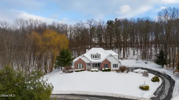$939,000 | 122 Trask Lane, Stillwater, NY 12170