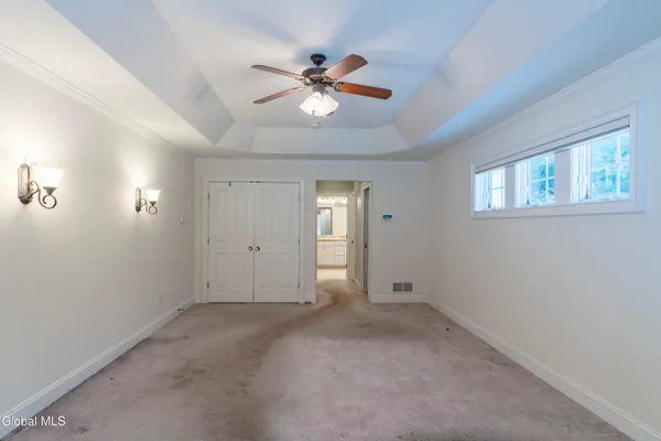 $939,000 | 122 Trask Lane, Stillwater, NY 12170