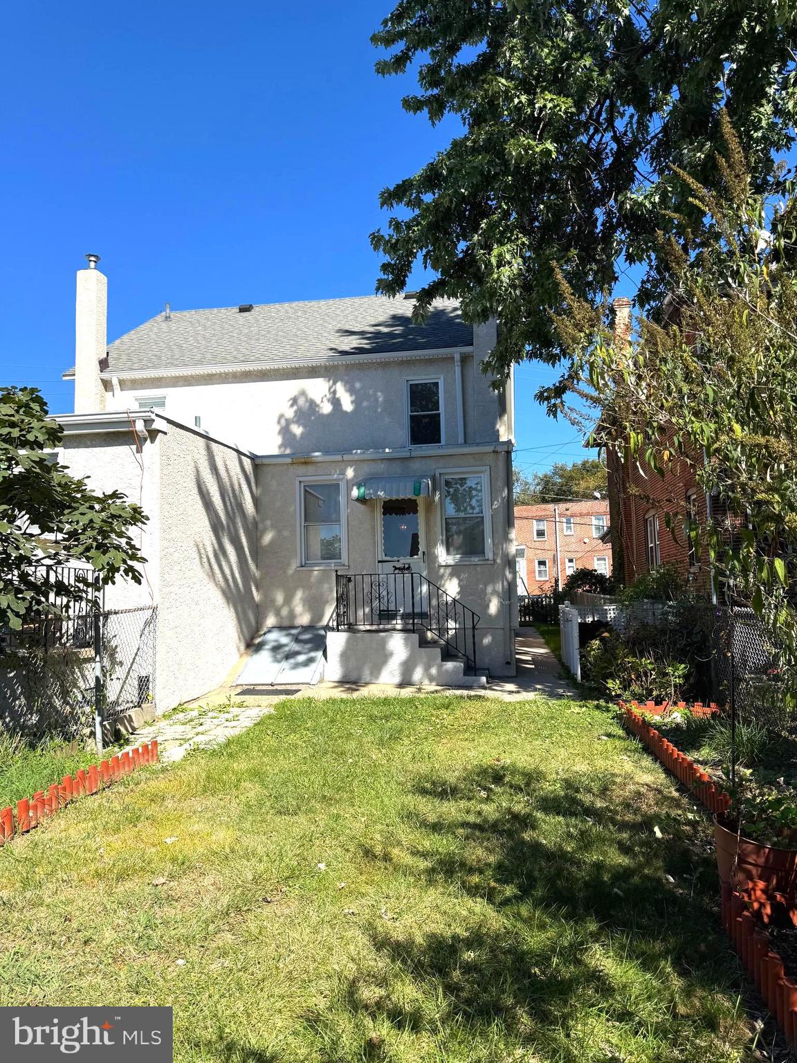241 Fairview Road Crum Lynne, PA 19022 - Photo 31 of 34 a view of a house with backyard porch and sitting area