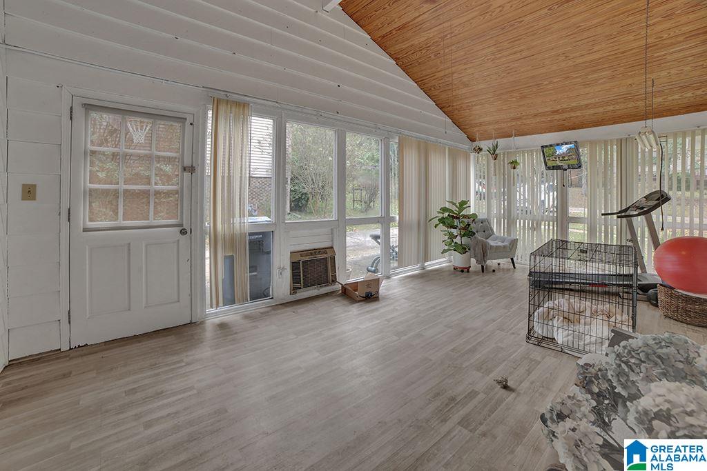 4726 Chablis Way Birmingham, AL 35244 - Photo 9 of 22