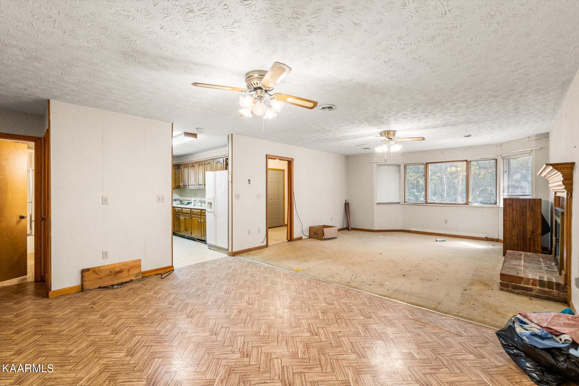 701 Freda Way Kodak, TN 37764 - Photo 11 of 38 11-701-Freda-Way-Kodak-TN-11