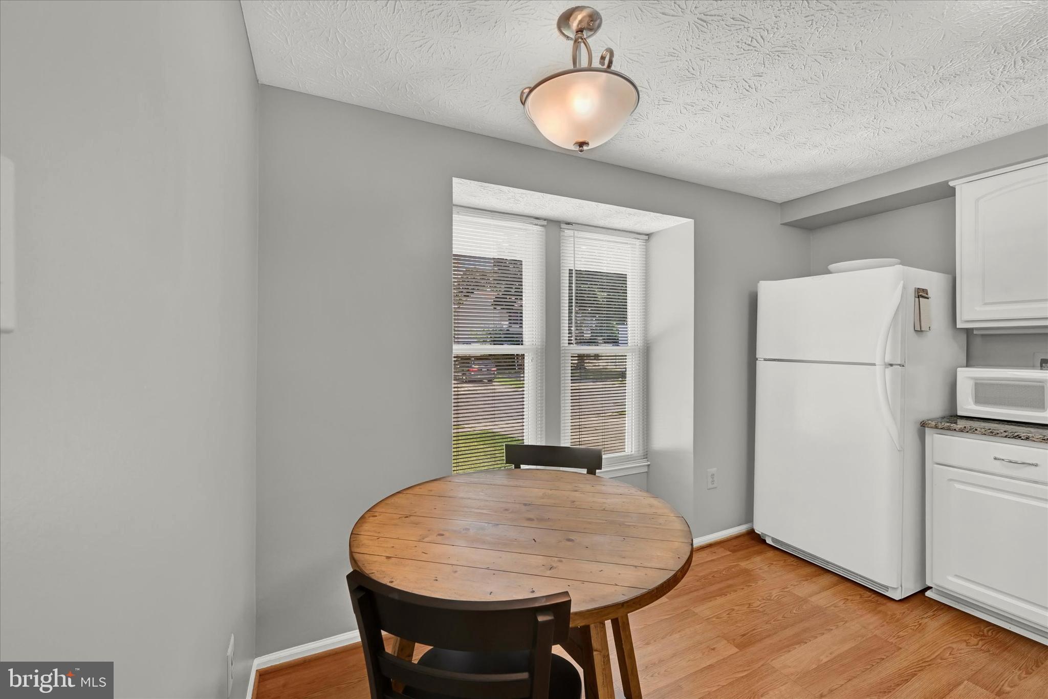 8534 Rhuddlan Road Nottingham, MD 21236 - Photo 6 of 26 Kitchen Table Space