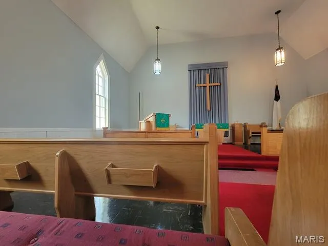 $149,000 | 228 Church Street, Winfield, MO 63389