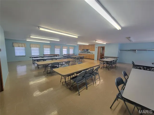 $149,000 | 228 Church Street, Winfield, MO 63389