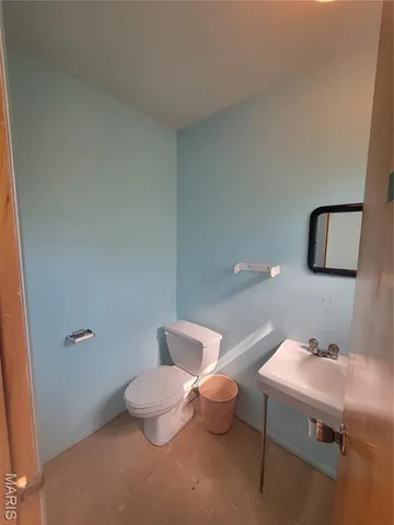 $149,000 | 228 Church Street, Winfield, MO 63389