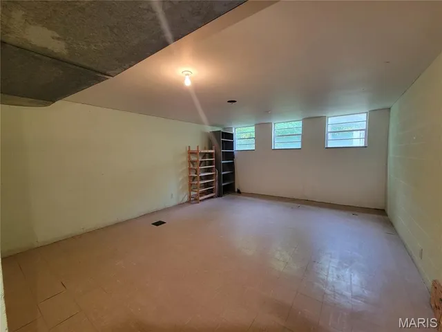 $149,000 | 228 Church Street, Winfield, MO 63389