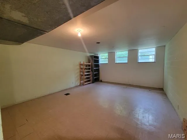 $149,000 | 228 Church Street, Winfield, MO 63389