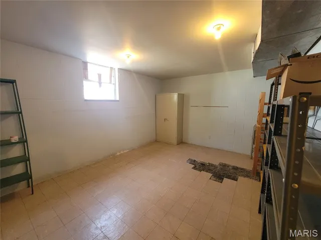 $149,000 | 228 Church Street, Winfield, MO 63389