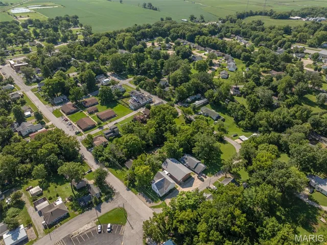 $149,000 | 228 Church Street, Winfield, MO 63389