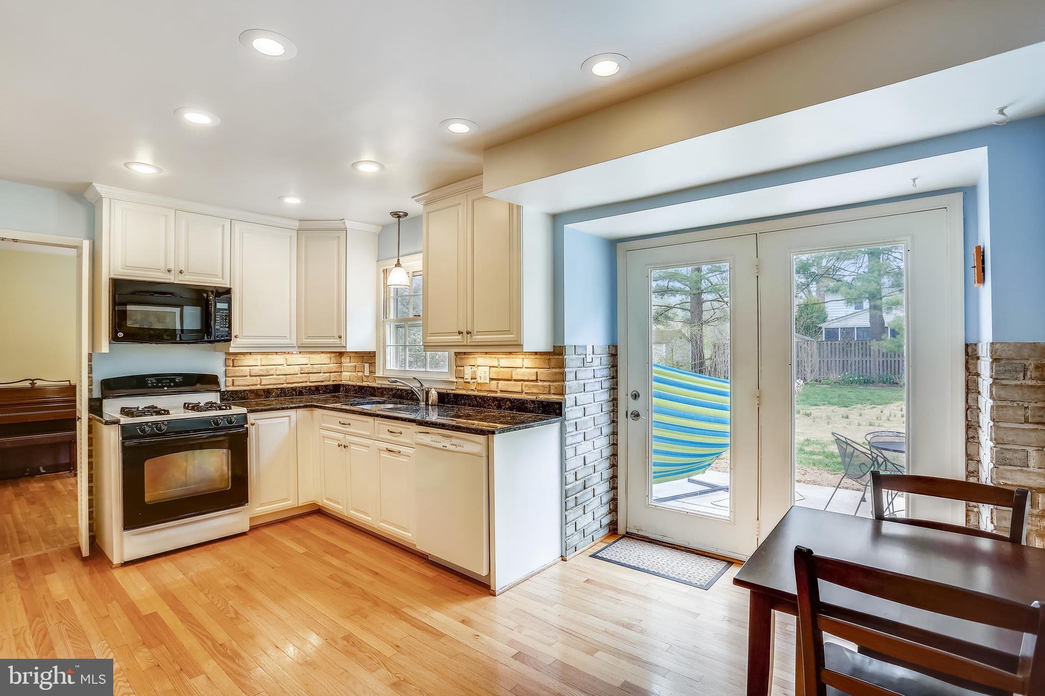 1908 Cradock Street Silver Spring, MD 20905 - Photo 13 of 80