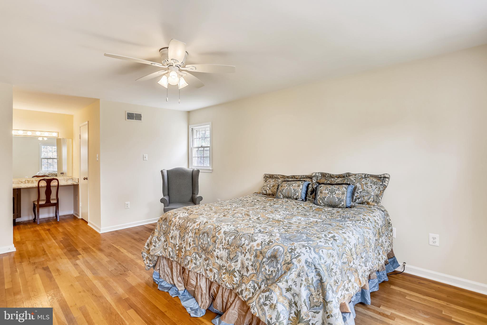 1908 Cradock Street Silver Spring, MD 20905 - Photo 30 of 80