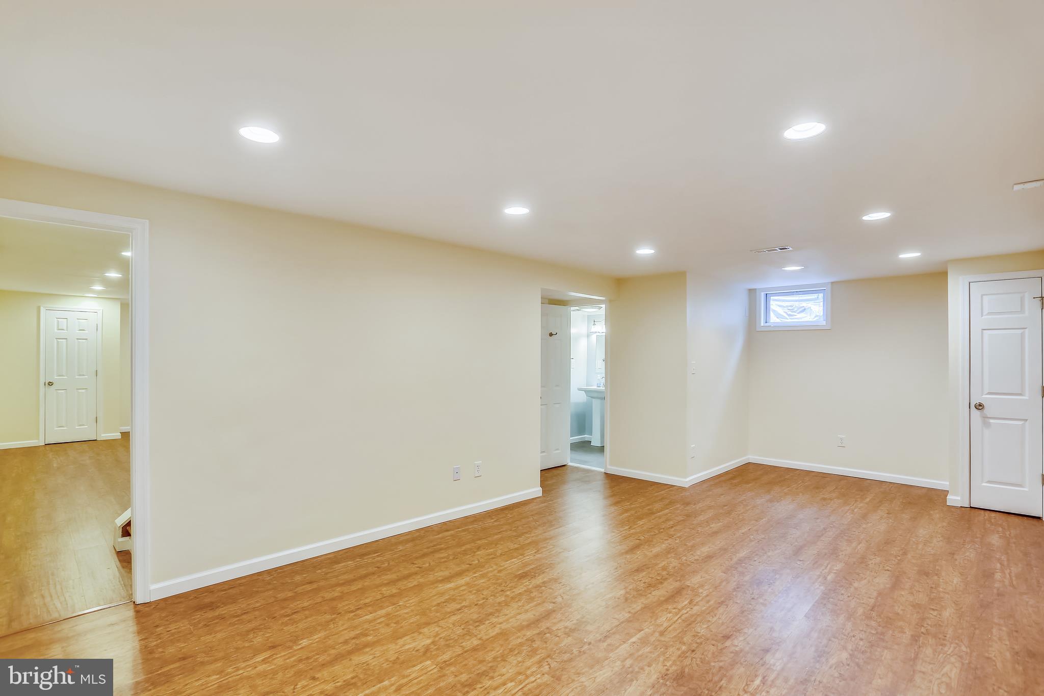 1908 Cradock Street Silver Spring, MD 20905 - Photo 50 of 80