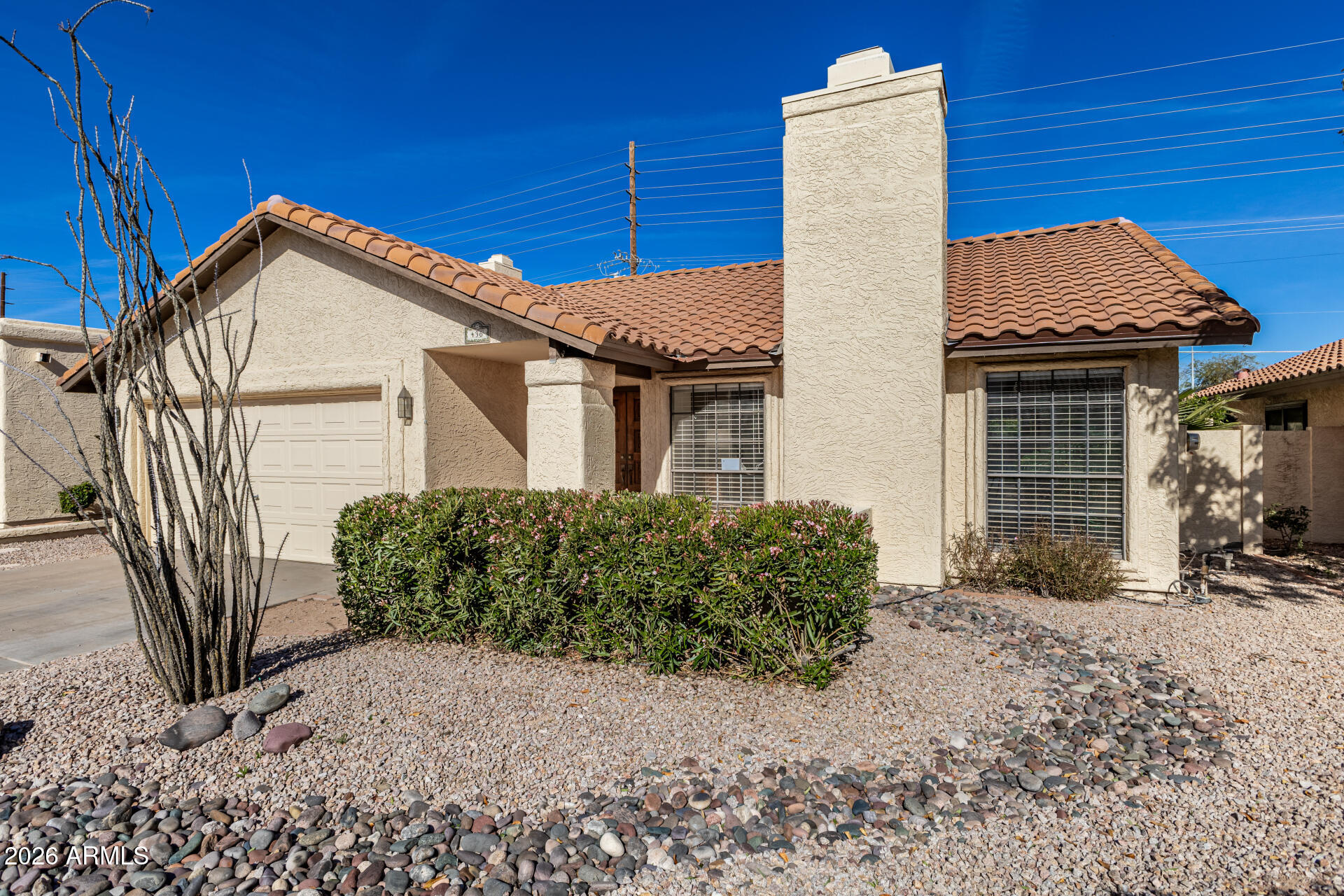 436 East Bluebell Lane Tempe, AZ 85288 - Photo 5 of 59 a view of a house with a yard