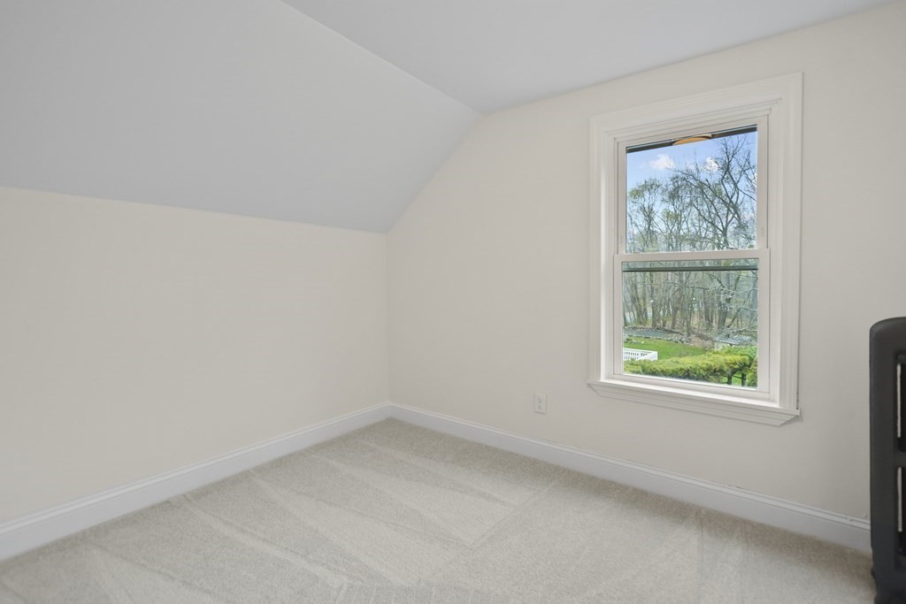 90 Manning Street Hudson, MA 01749 - Photo 23 of 33 an empty room with a window