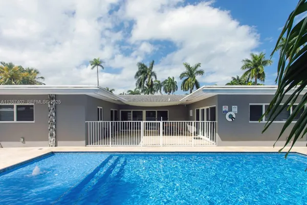 a front view of house with yard