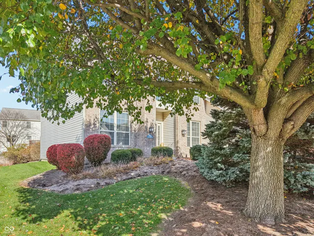 $500,000 | 5808 Corralberry Court, Carmel, IN 46033