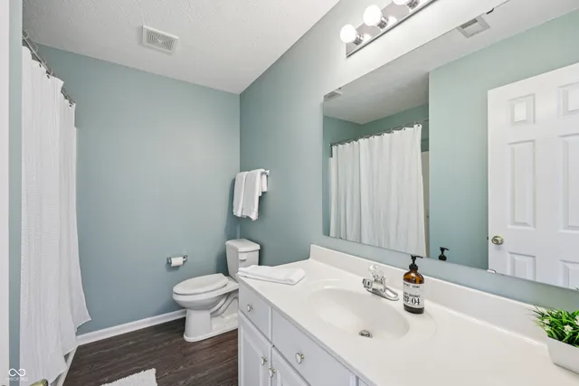 $500,000 | 5808 Corralberry Court, Carmel, IN 46033