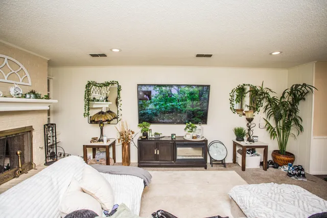 $329,000 | 7903 Aberdeen Avenue, Lubbock, TX 79424