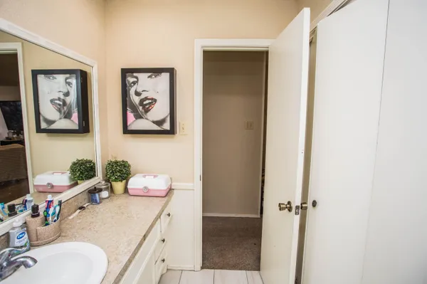 $318,000 | 7903 Aberdeen Avenue, Lubbock, TX 79424