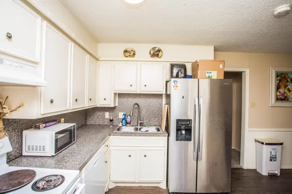 $318,000 | 7903 Aberdeen Avenue, Lubbock, TX 79424