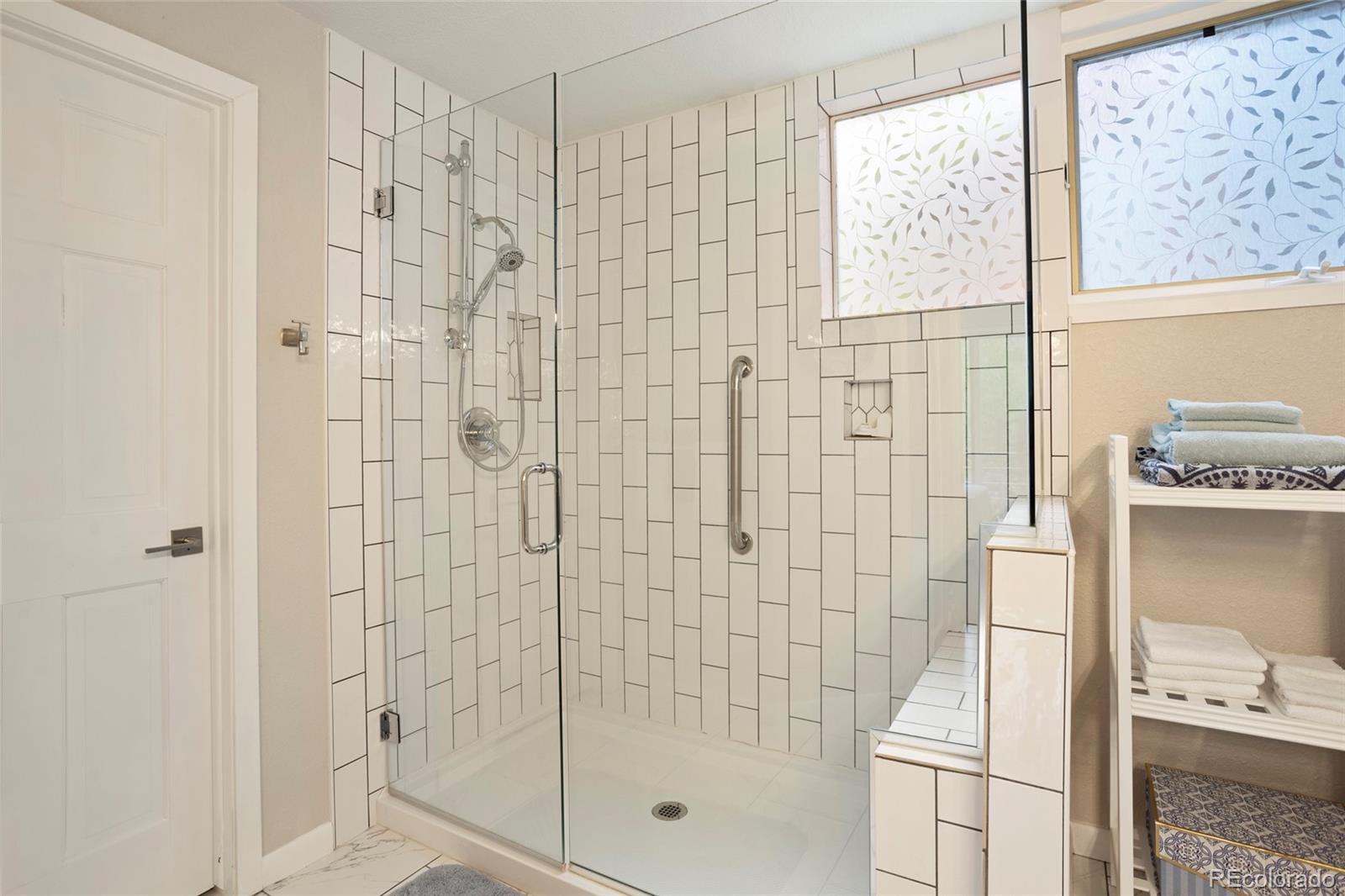 704 Ridgeside Drive Golden, CO 80401 - Photo 18 of 35 Gallery Image 18