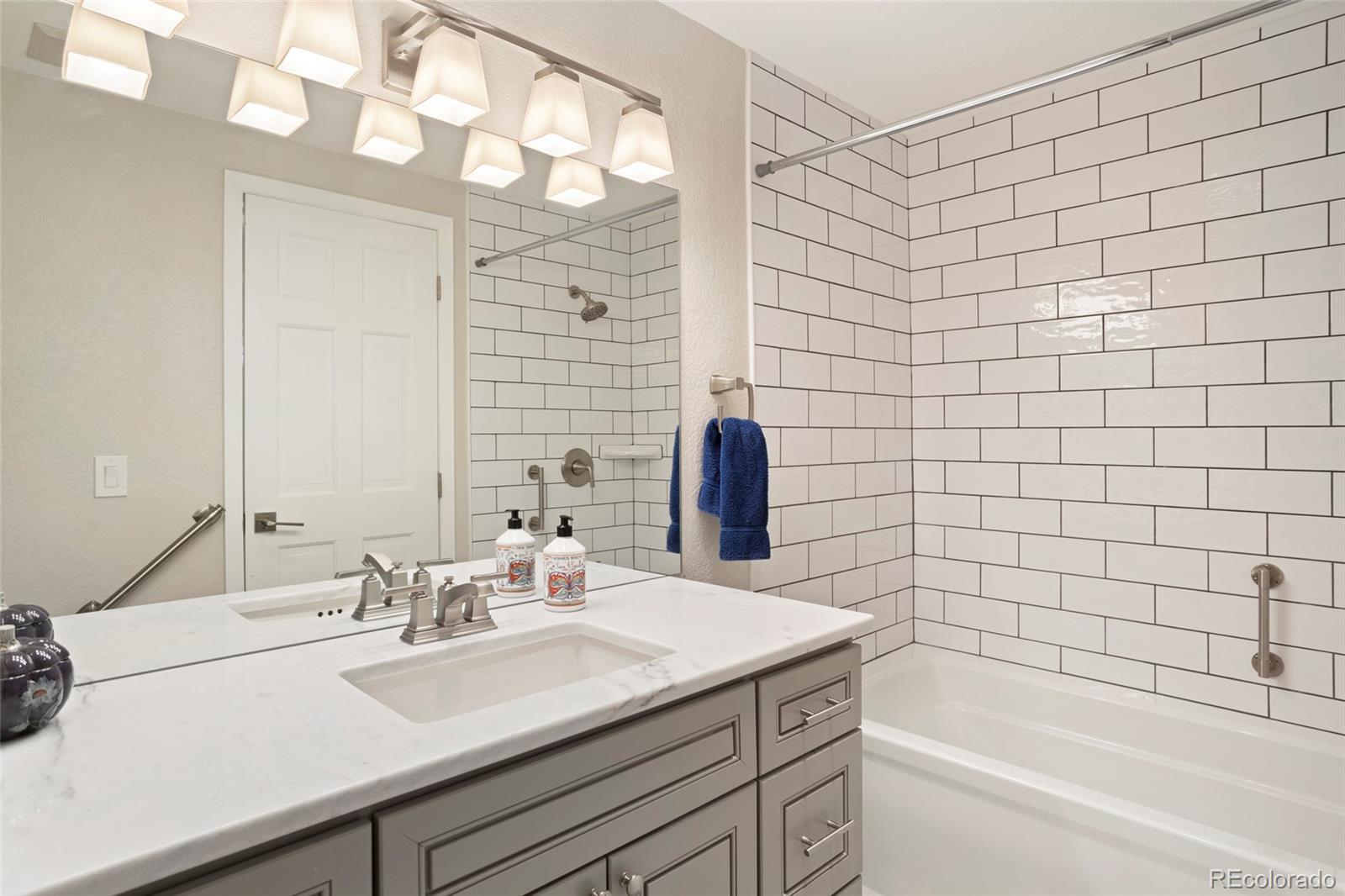 704 Ridgeside Drive Golden, CO 80401 - Photo 22 of 35 Gallery Image 22