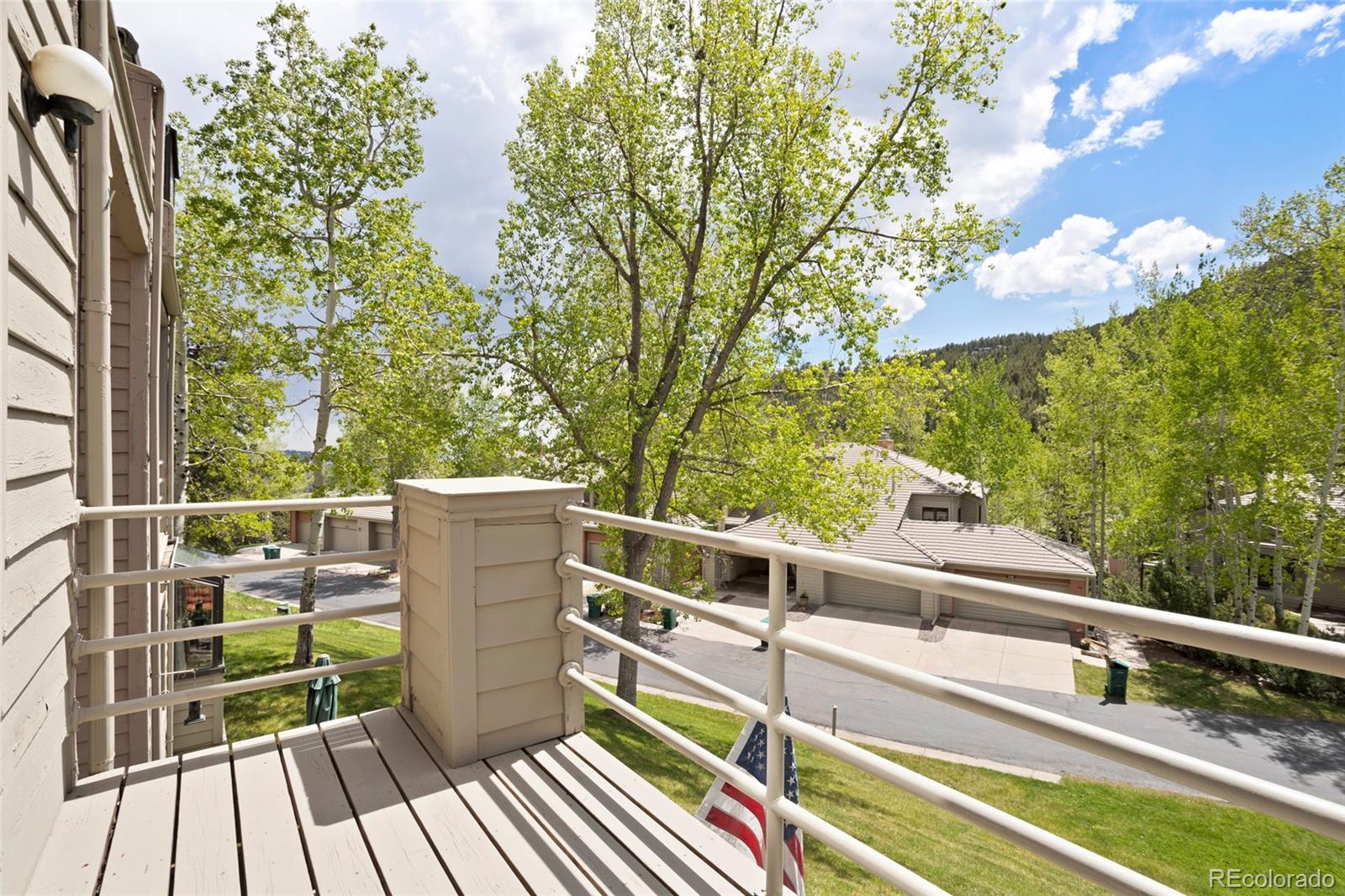 704 Ridgeside Drive Golden, CO 80401 - Photo 26 of 35 Gallery Image 26