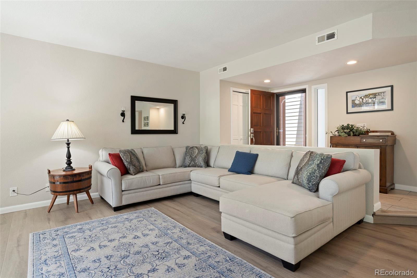 704 Ridgeside Drive Golden, CO 80401 - Photo 5 of 35 Gallery Image 5